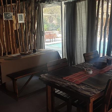 Paradise Camp Delux Rooms Grootfontein Extérieur photo