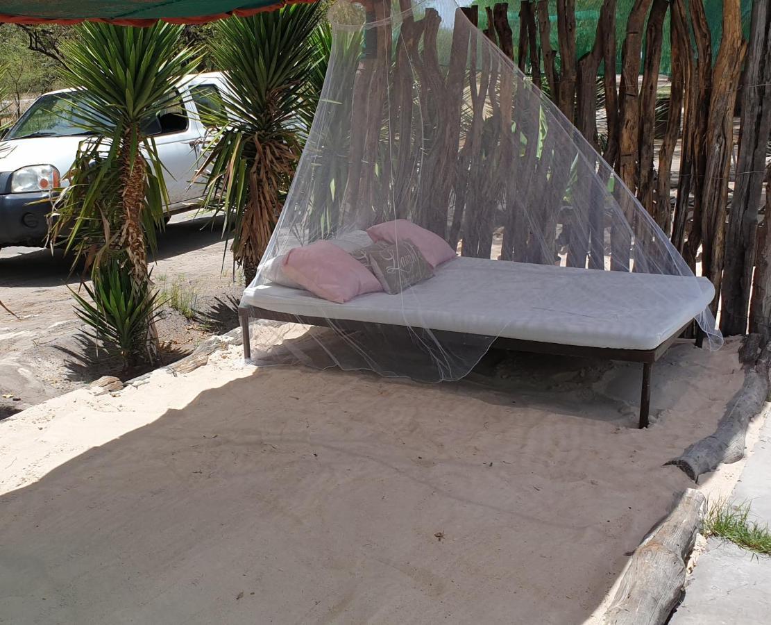 Paradise Camp Delux Rooms Grootfontein Extérieur photo