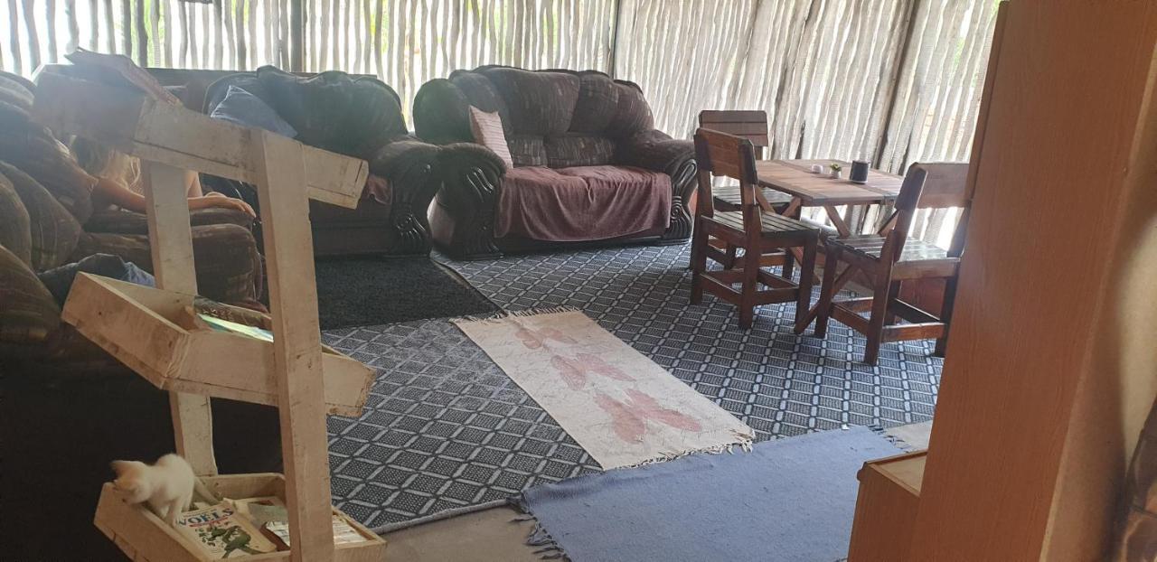 Paradise Camp Delux Rooms Grootfontein Extérieur photo