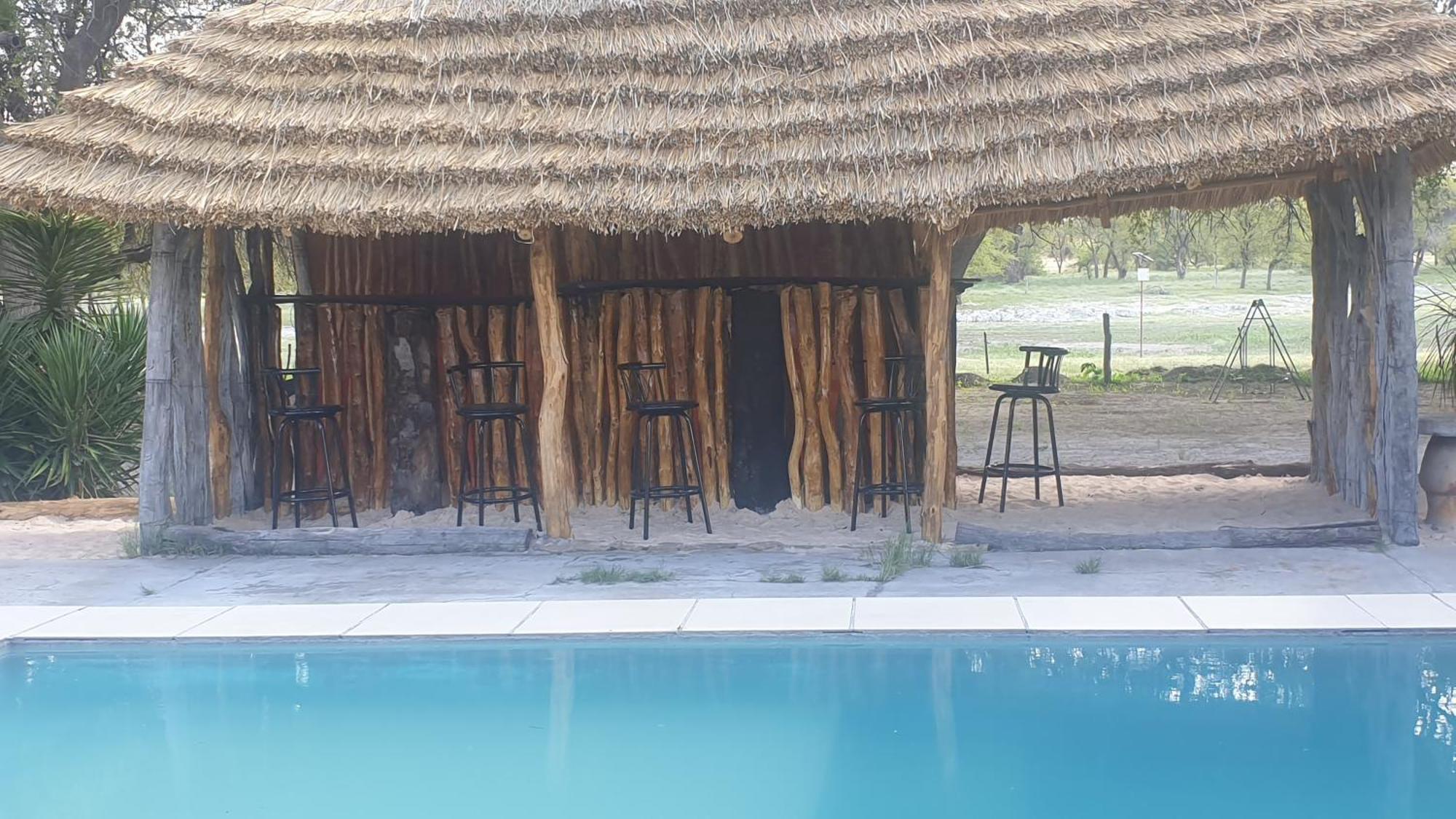 Paradise Camp Delux Rooms Grootfontein Extérieur photo